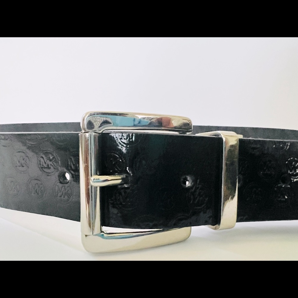 Michael Kors Reversible Belt “Change it up”